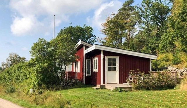 5 person holiday home in FJÄLLBACKA