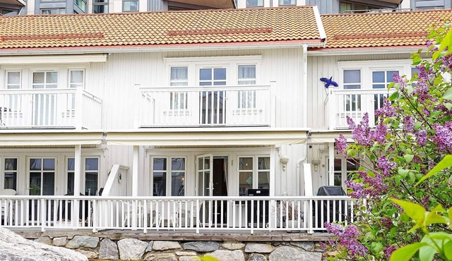 6 person holiday home in STRöMSTAD