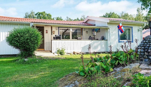 6 person holiday home in Fjällbacka