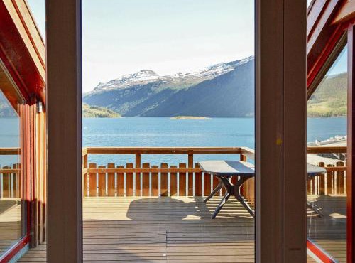 6 person holiday home in EIDSVÅG-By Traum