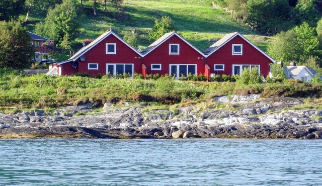 6 person holiday home in Sørbøvåg
