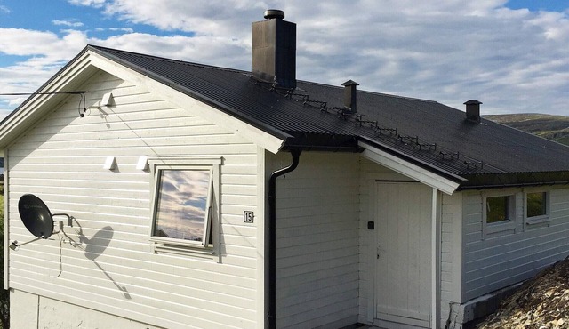 7 person holiday home in BREIVIKBOTN