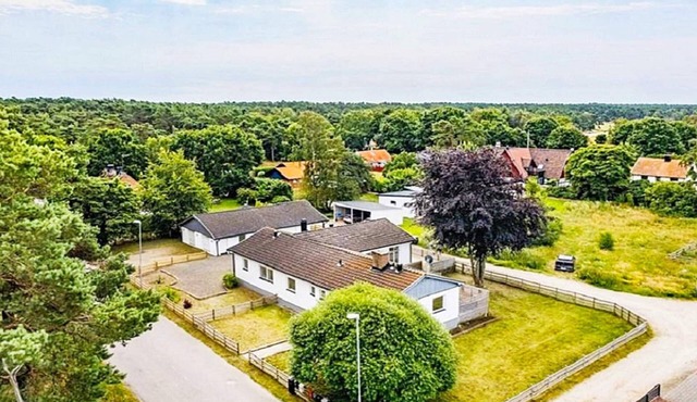 7 person holiday home in YNGSJÖ-By Traum