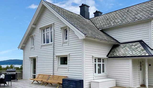 9 person holiday home in Åram