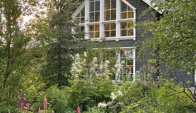 A haven for peace, good food, and hiking