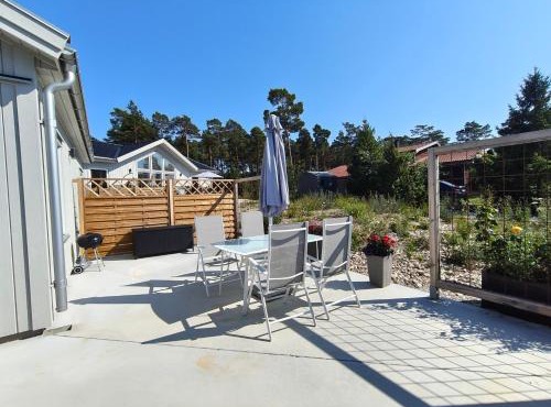 Amazing Holiday Home in Fröjel