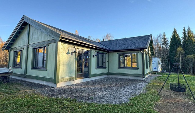 Amazing home in Austmarka with sauna in Austmarka