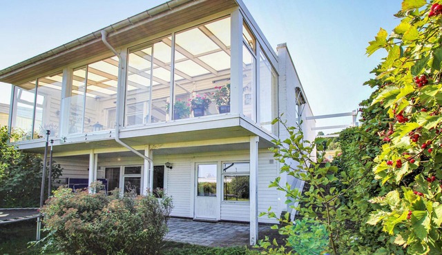 Amazing home in Båstad with house sea view