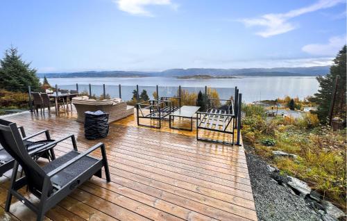 Amazing Home In Bjugn With Wifi