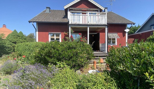 Amazing home in Kalmar with WiFi in Kalmar