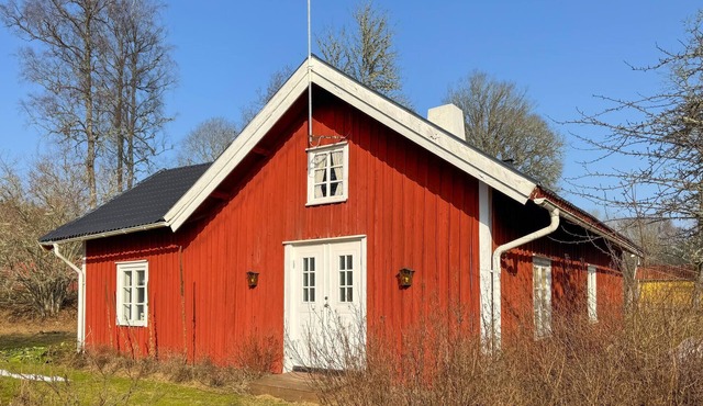 Amazing home in Mullsjö with WiFi