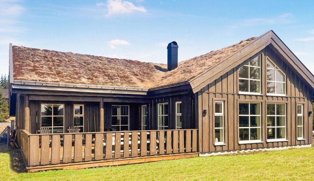 Amazing home in øyer with sauna
