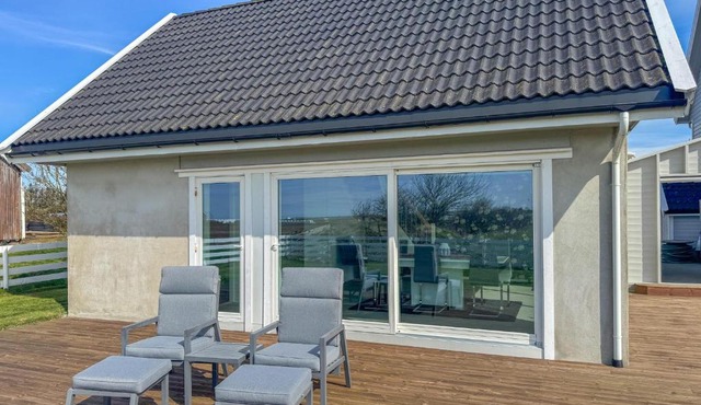 Amazing Home In Vanse With House Sea View