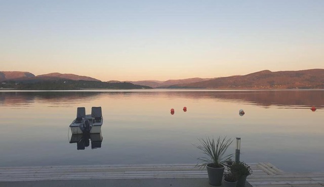 Apartment with immediate access to the Fjord