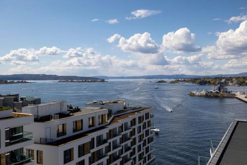 Apartment with stunning sea view and prime location