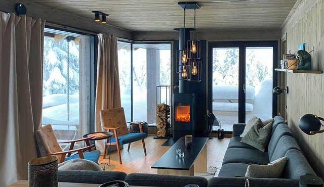 Architect cabin with jacuzzi near Skeikampen in Svingvoll