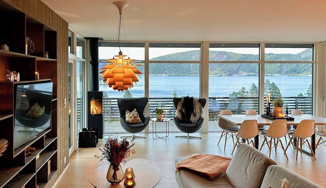 Architect drawn home with amazing view over Nisser
