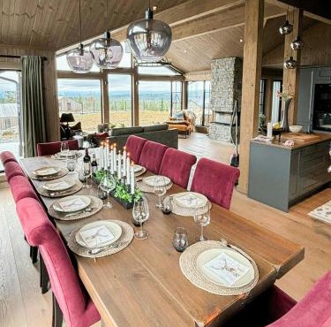 Architect Mountain Cabin At Lygna With Views