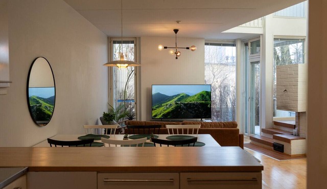 Architectural townhouse with sauna and patio in Helsinki