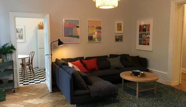Artistic and light 2 room apartment in SoFo 65sqm