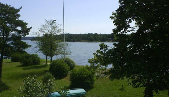 At a water property with an own boat bridge/landing stage for the boat in Vikbolandet