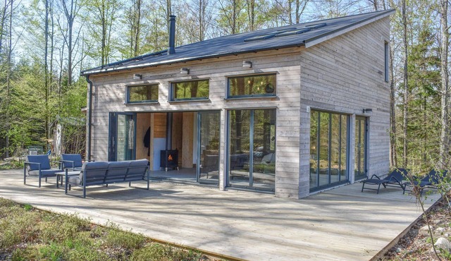 Awesome home in Arkelstorp with sauna