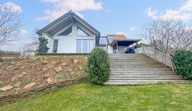 Awesome home in Borgholm with sauna