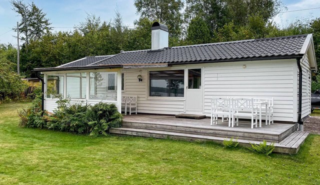 Awesome home in Bredaryd with house sea view in Bredaryd