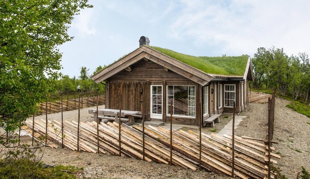 Awesome home in Gålå with WiFi