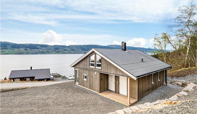 Awesome Home In Gjemnes With Wifi