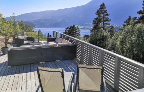 Awesome Home In Hebnes With House Sea View