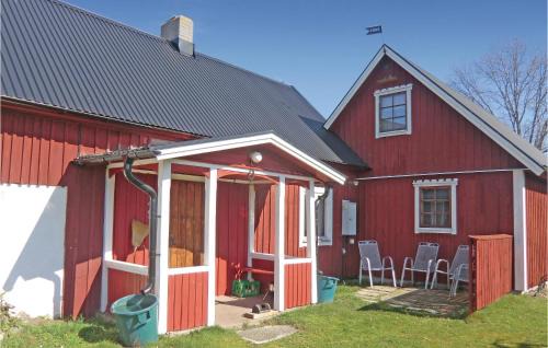 Awesome Home In Löttorp With Kitchen in Lottorp
