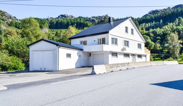 Awesome home in Hauge i Dalane with WiFi