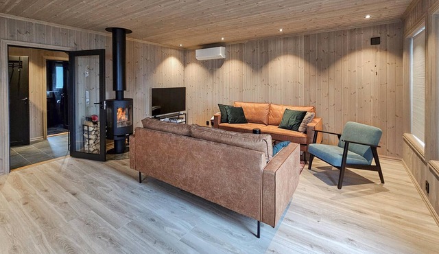 Awesome home in Rauland
