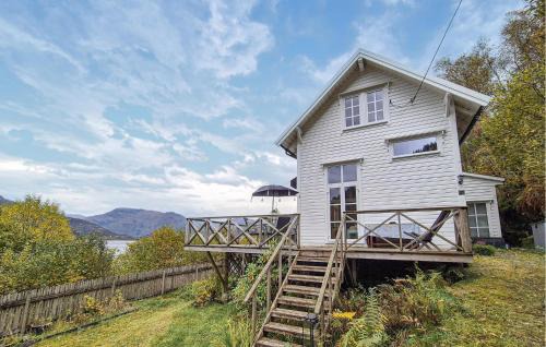 Awesome Home In Vaksdal With House Sea View