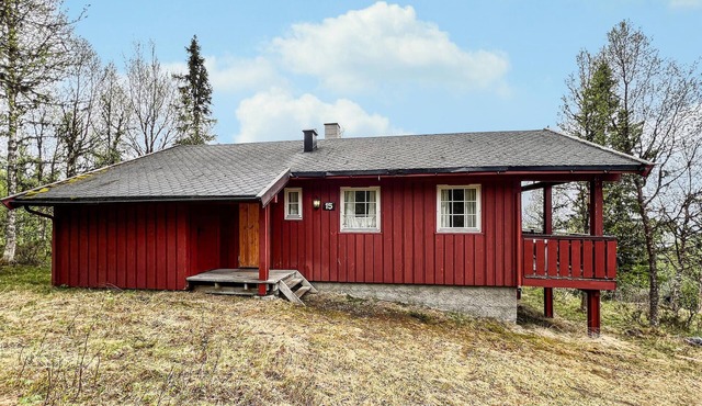 Awesome home in Vinstra with sauna