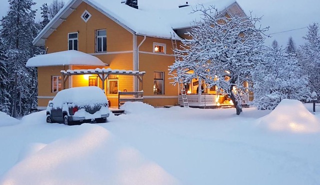 B&B Camp Ängra in Karbole