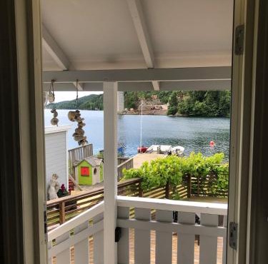 Barnevennlig med strand og hage - Wifi