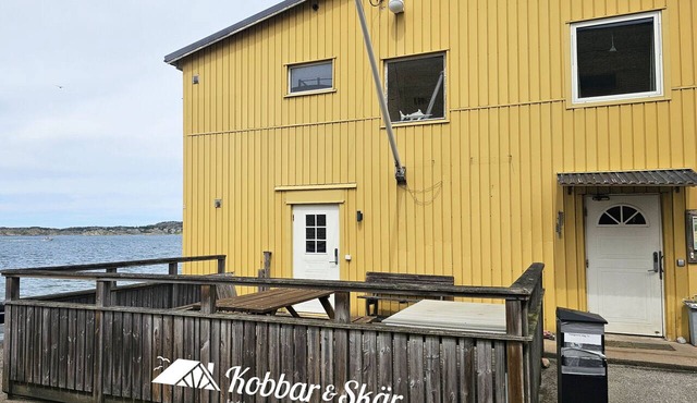 Beachfront Apartments in Ellös | SE09186