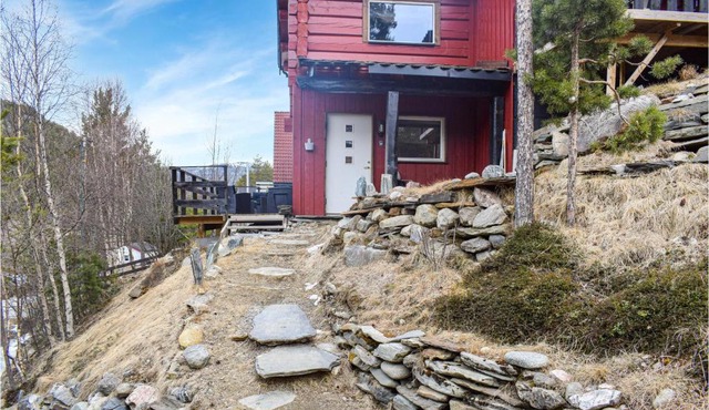 Beautiful apartment in Bøverdalen with WiFi in Boverdalen