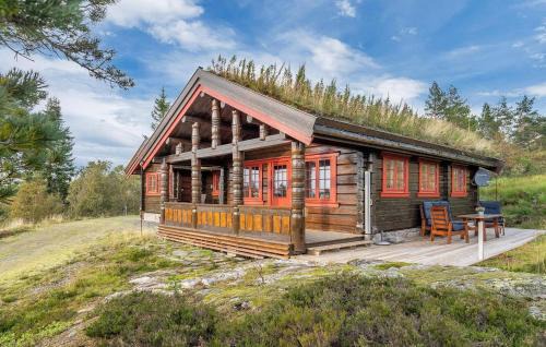 Beautiful Home In Evje With Wifi
