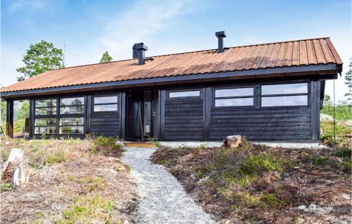 Beautiful Home In Flå With Kitchen