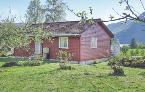 Beautiful Home In Hovsherad With House Sea View in Handeland
