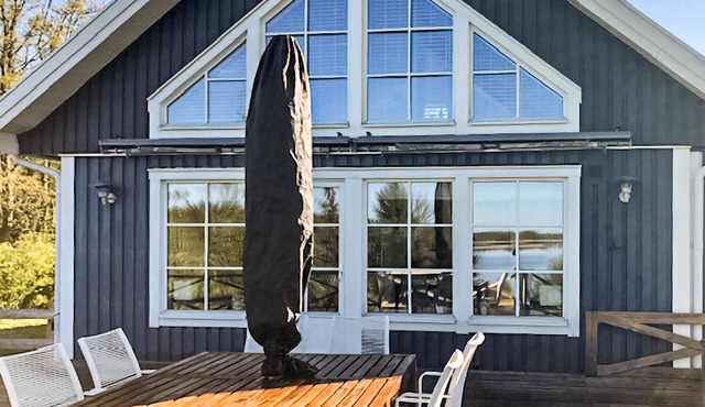 Beautiful home in Lekeryd with WiFi