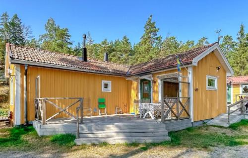 Beautiful Home In Nynäshamn With Wifi