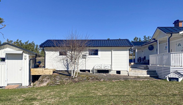 Beautiful home in Oskarshamn with WiFi