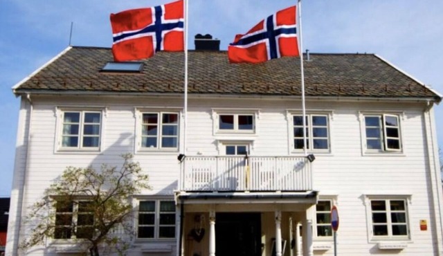 Bed & breakfast with WiFi in charming Bodø