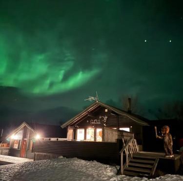 Big cabin in Lyngen Fjords