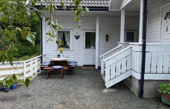 Bjørkely gård