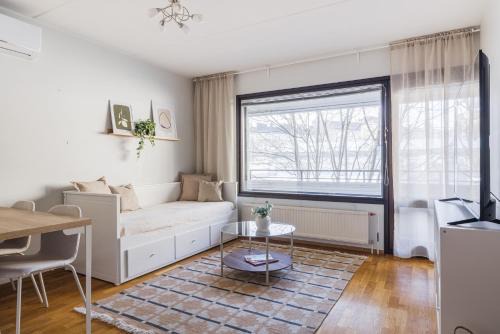 Bright Apartment in Töölö